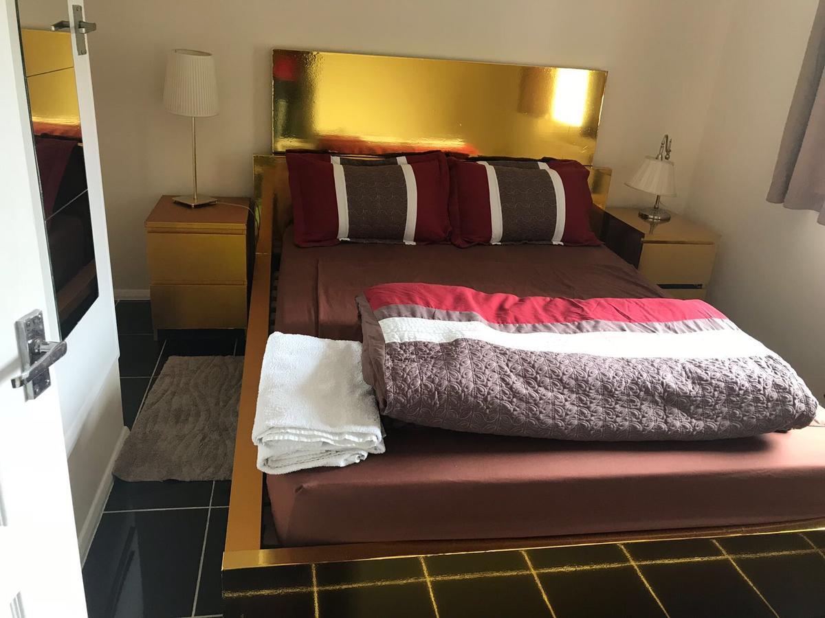 Waltham Abbey Private Property Екстер'єр фото